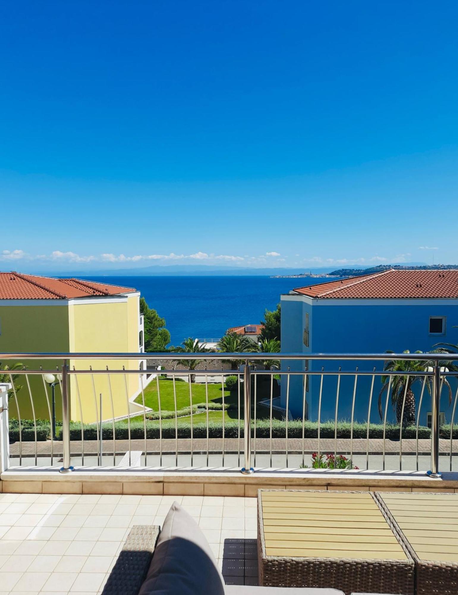 Apartment Tamara By Partner Tourist Agency Savudrija Esterno foto